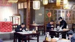 拼了！為了復(fù)工！干部帶頭吃喝！130多位縣市長“扎堆”直播！
