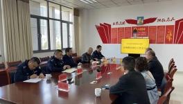 交通問(wèn)題整治不力，兩家水泥企業(yè)掛牌整治